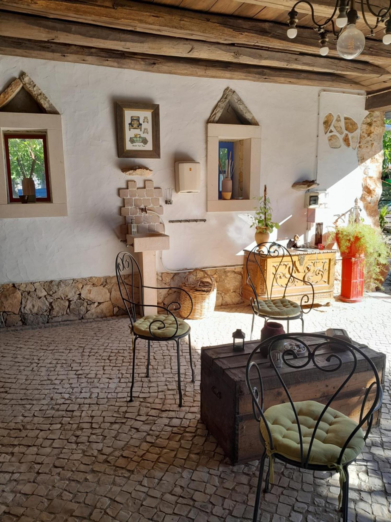 Refugio Das Artes Guesthouse Porto de Mós Dış mekan fotoğraf