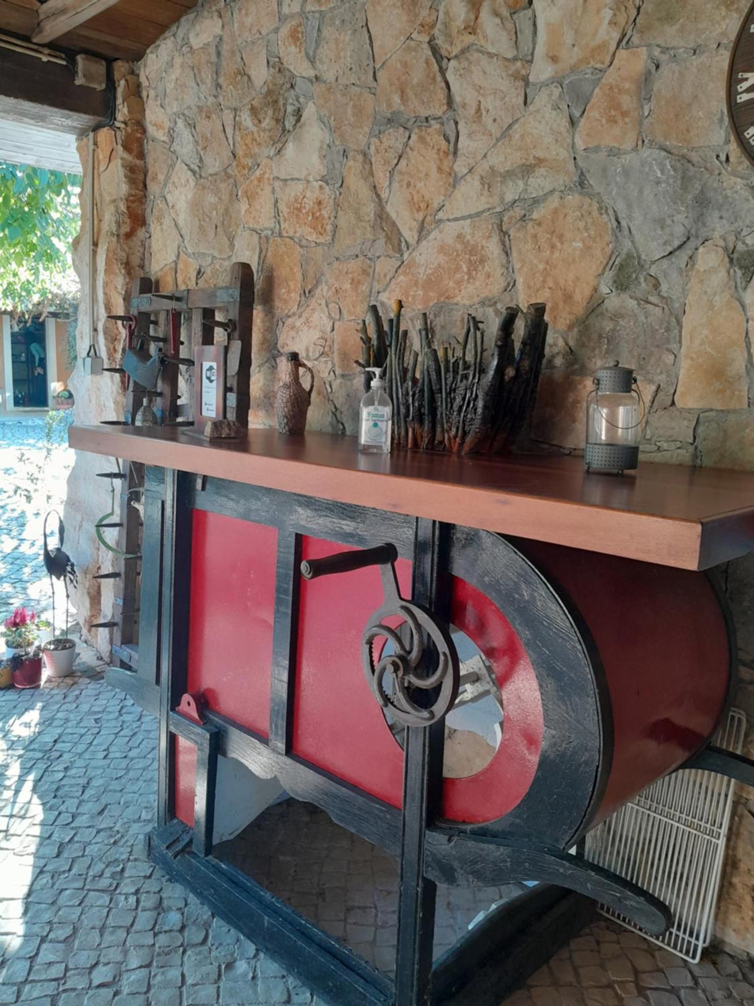 Refugio Das Artes Guesthouse Porto de Mós Dış mekan fotoğraf